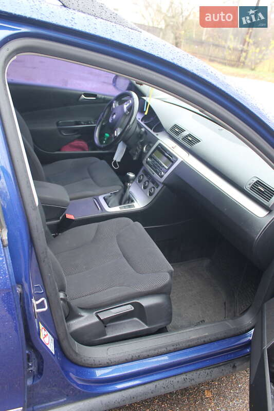 Универсал Volkswagen Passat 2009 в Коростене