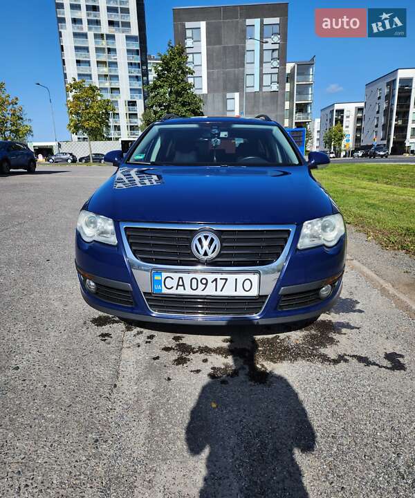 Универсал Volkswagen Passat 2009 в Харькове