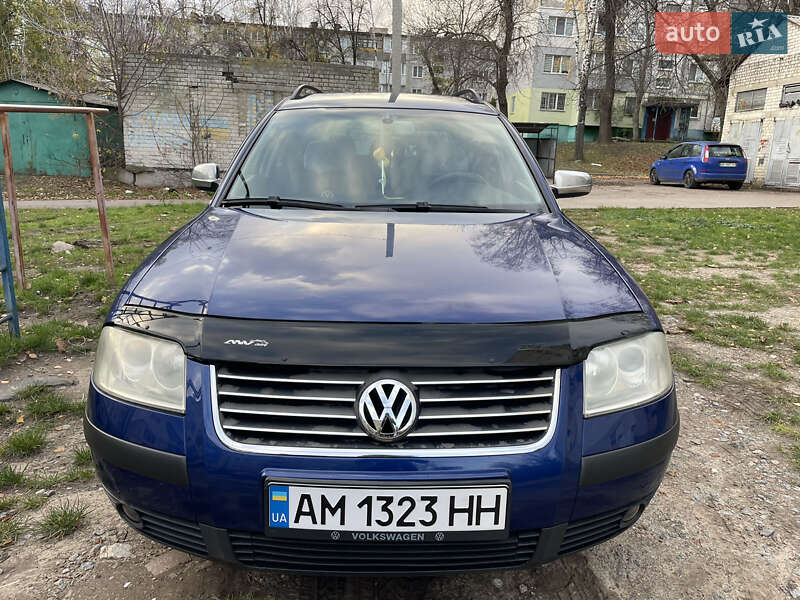 Универсал Volkswagen Passat 2003 в Житомире