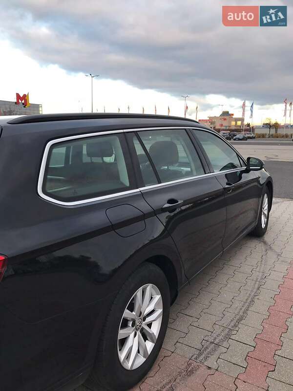 Универсал Volkswagen Passat 2015 в Львове