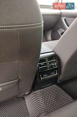 Универсал Volkswagen Passat 2015 в Любаре