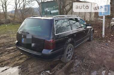 Универсал Volkswagen Passat 2003 в Черновцах