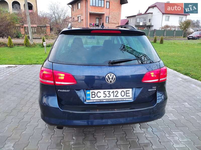Універсал Volkswagen Passat 2011 в Львові