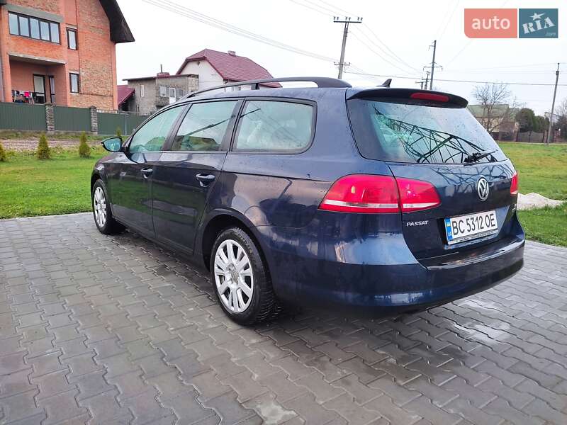 Універсал Volkswagen Passat 2011 в Львові