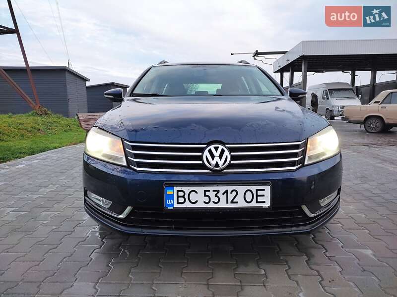 Універсал Volkswagen Passat 2011 в Львові