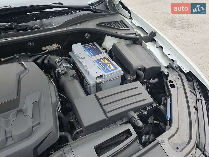 Седан Volkswagen Passat 2018 в Макарове