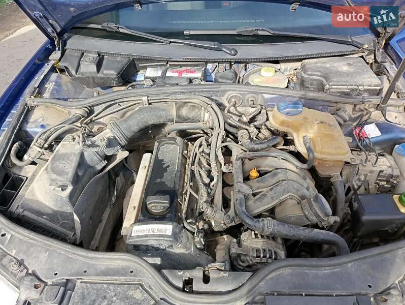 Седан Volkswagen Passat 1999 в 
