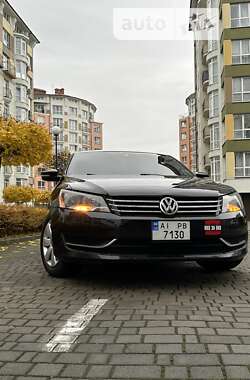 Седан Volkswagen Passat 2012 в 