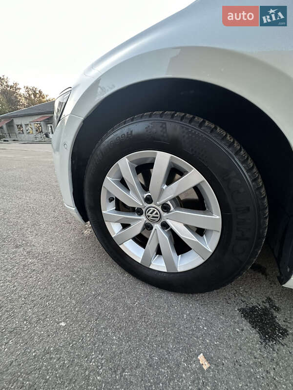 Седан Volkswagen Passat 2018 в Мукачево