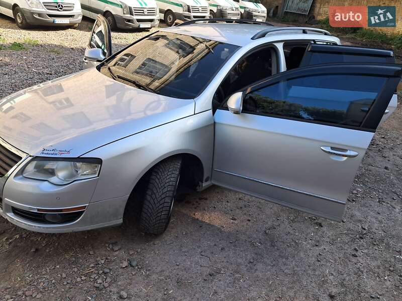 Универсал Volkswagen Passat 2008 в Киеве
