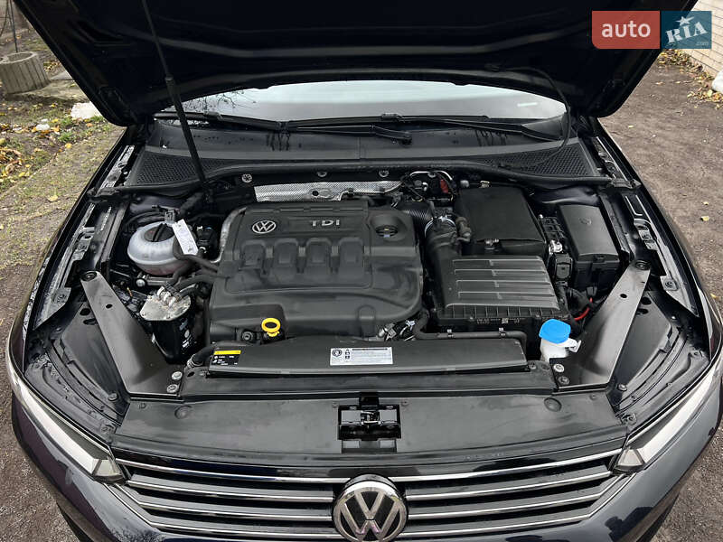Универсал Volkswagen Passat 2015 в Луцке