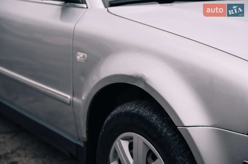 Универсал Volkswagen Passat 2003 в Вижнице