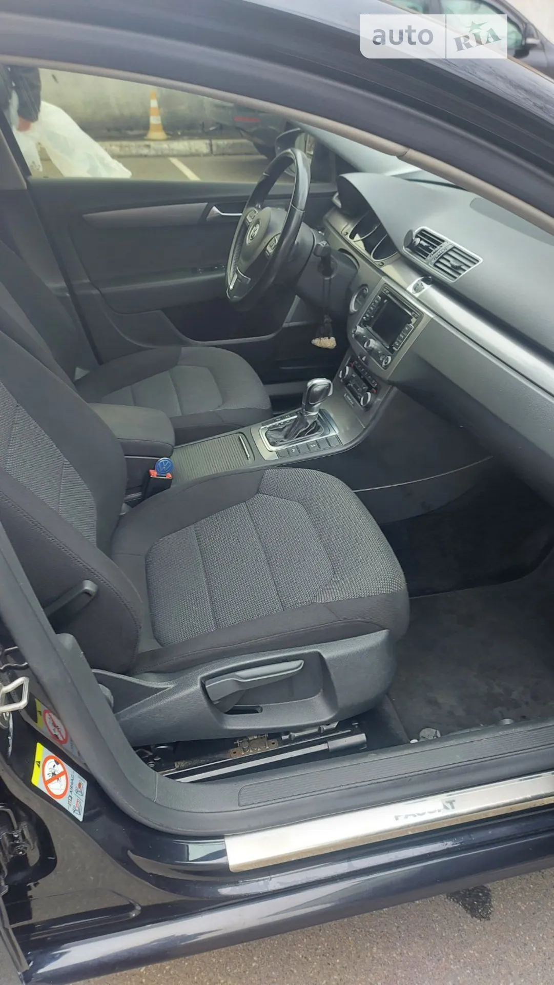 2011 Volkswagen Passat - мініатюра 10
