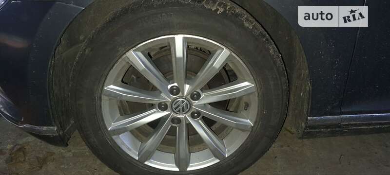 Универсал Volkswagen Passat 2015 в Кривом Роге