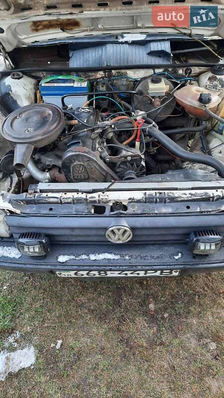 Універсал Volkswagen Passat 1986 в Ратному фото 17 Універсал Volkswagen Passat 1986 в Ратному