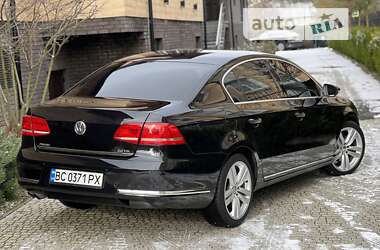 Седан Volkswagen Passat 2012 в 