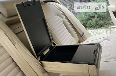Седан Volkswagen Passat 2012 в 