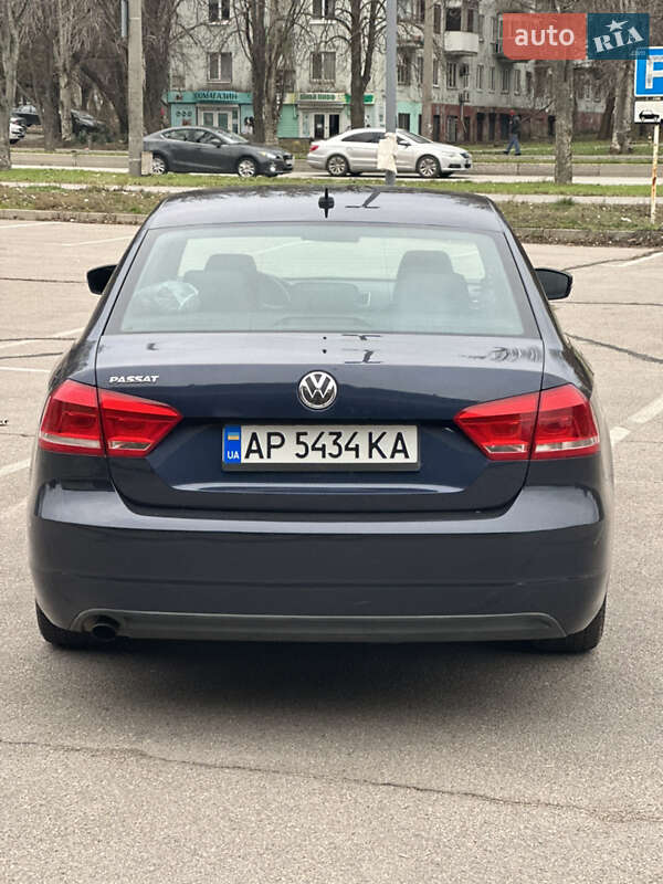 Седан Volkswagen Passat 2012 в Запорожье
