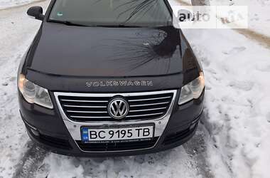 Универсал Volkswagen Passat 2010 в Червонограде