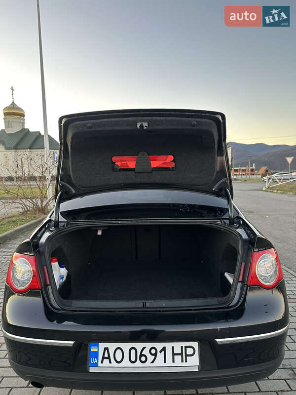 Седан Volkswagen Passat 2009 в Хусті