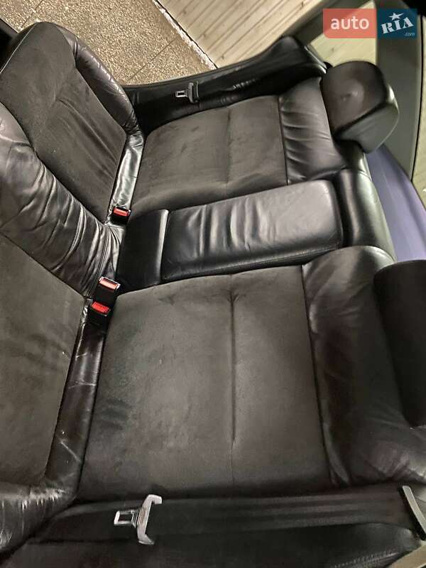 Седан Volkswagen Passat 2001 в Гребінці