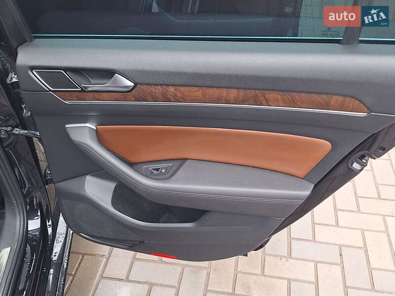 Седан Volkswagen Passat 2017 в Кривому Розі