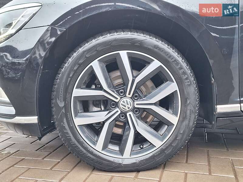 Седан Volkswagen Passat 2017 в Кривому Розі