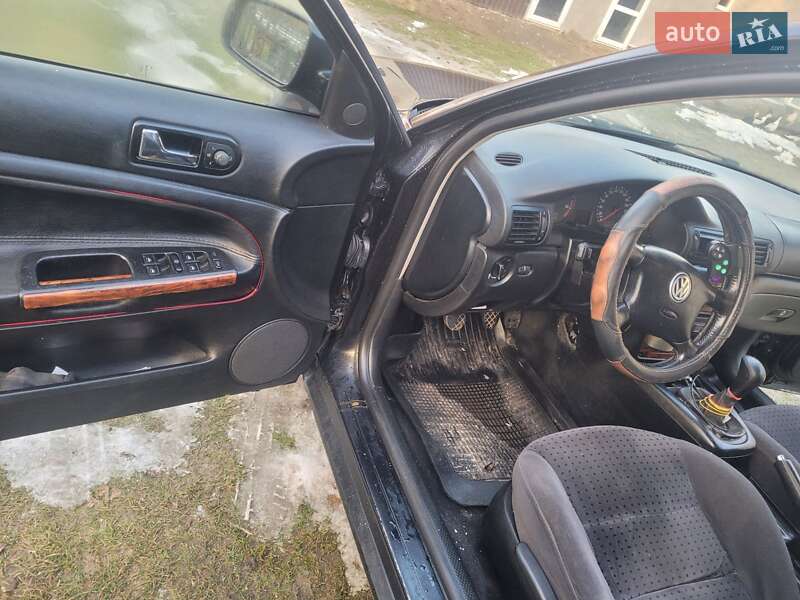 Универсал Volkswagen Passat 1999 в Львове