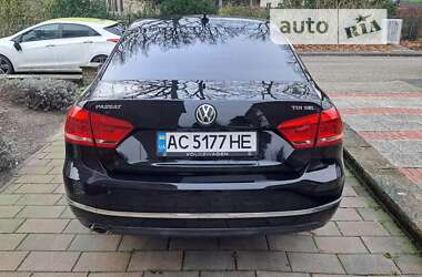 Седан Volkswagen Passat 2012 в Луцке