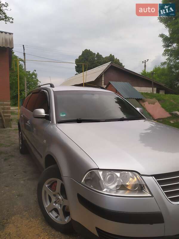 Універсал Volkswagen Passat 2002 в Бердичеві