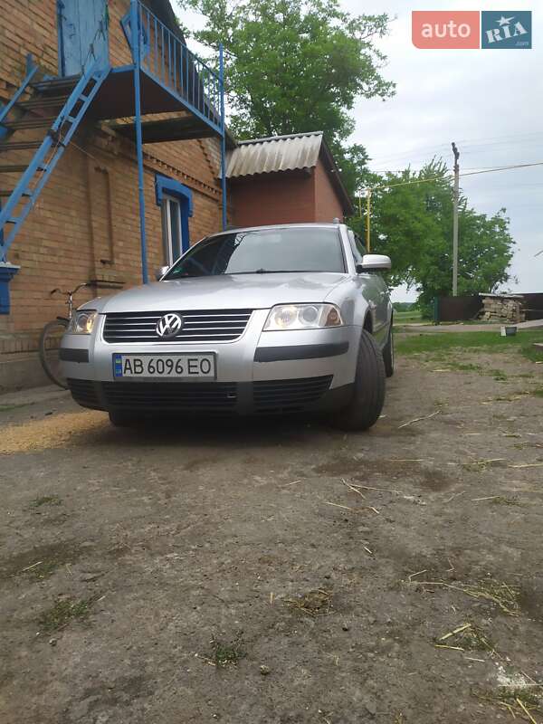 Універсал Volkswagen Passat 2002 в Бердичеві