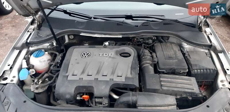 Универсал Volkswagen Passat 2010 в Черкассах
