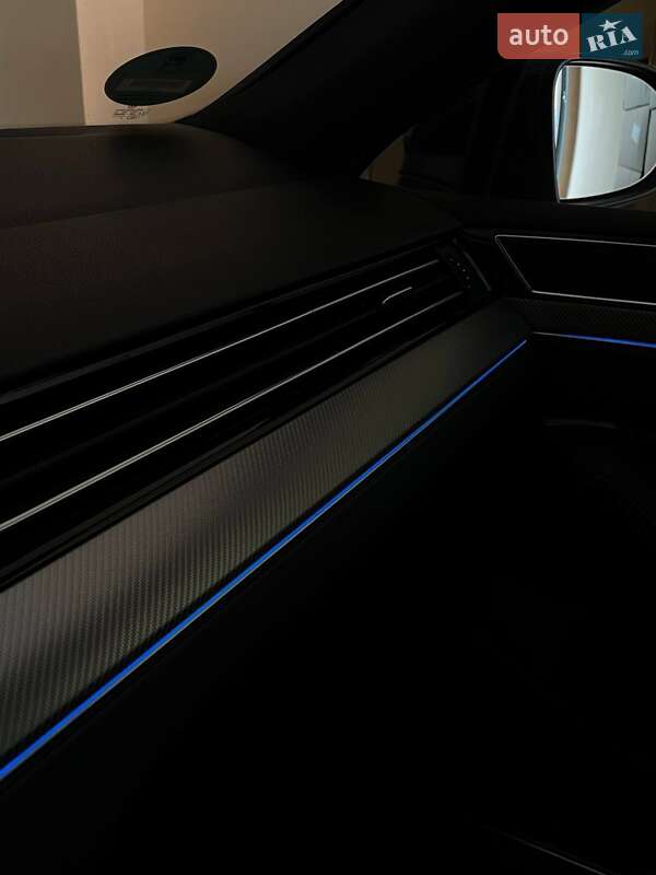 Универсал Volkswagen Passat 2018 в Кременчуге фото 12 Универсал Volkswagen Passat 2018 в Кременчуге