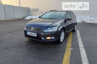 Універсал Volkswagen Passat 2011 в Полтаві