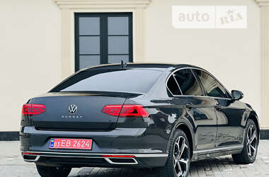 Седан Volkswagen Passat 2020 в 