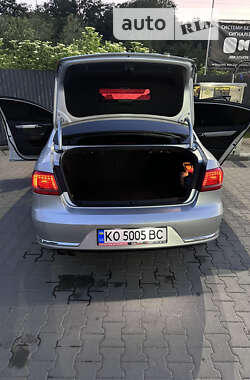 Седан Volkswagen Passat 2011 в Іршаві