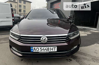 Седан Volkswagen Passat 2016 в Миколаєві