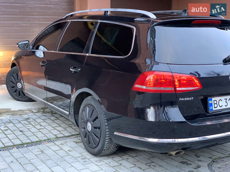 Універсал Volkswagen Passat 2013 в Стрию