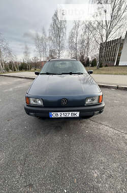 Универсал Volkswagen Passat 1992 в Чернигове
