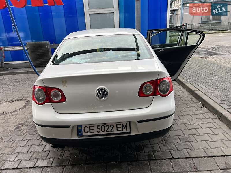 Седан Volkswagen Passat 2008 в Заставній