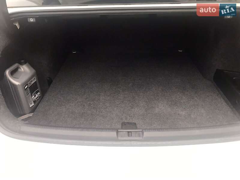 Седан Volkswagen Passat 2014 в Івано-Франківську фото 14 Седан Volkswagen Passat 2014 в Івано-Франківську