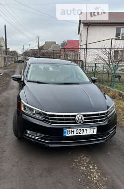 Седан Volkswagen Passat 2016 в Одесі