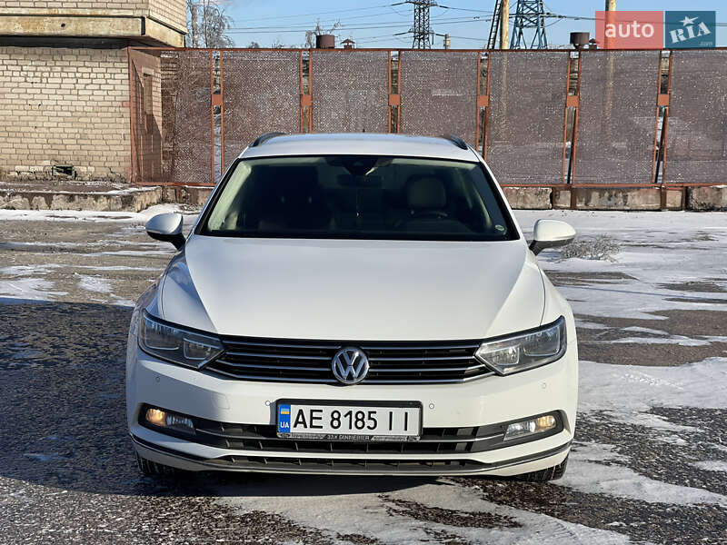 Універсал Volkswagen Passat 2017 в Кривому Розі