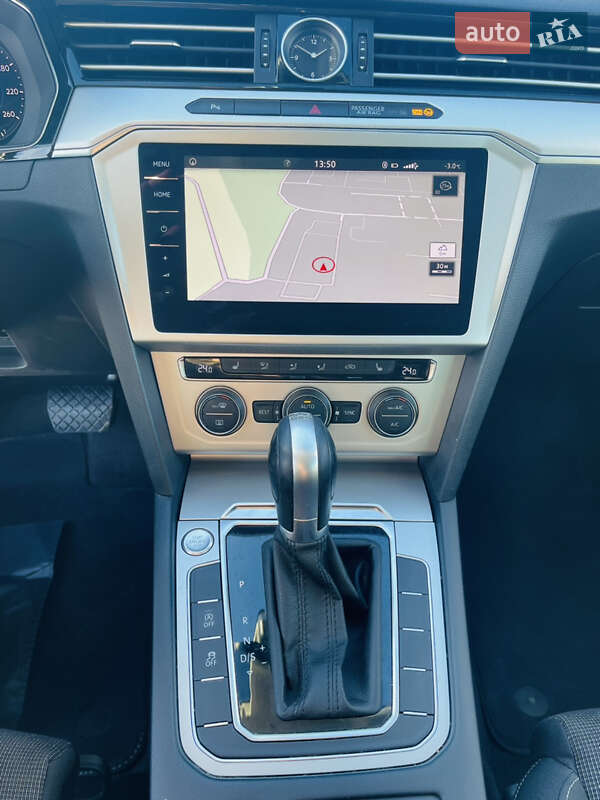 Універсал Volkswagen Passat 2017 в Кривому Розі