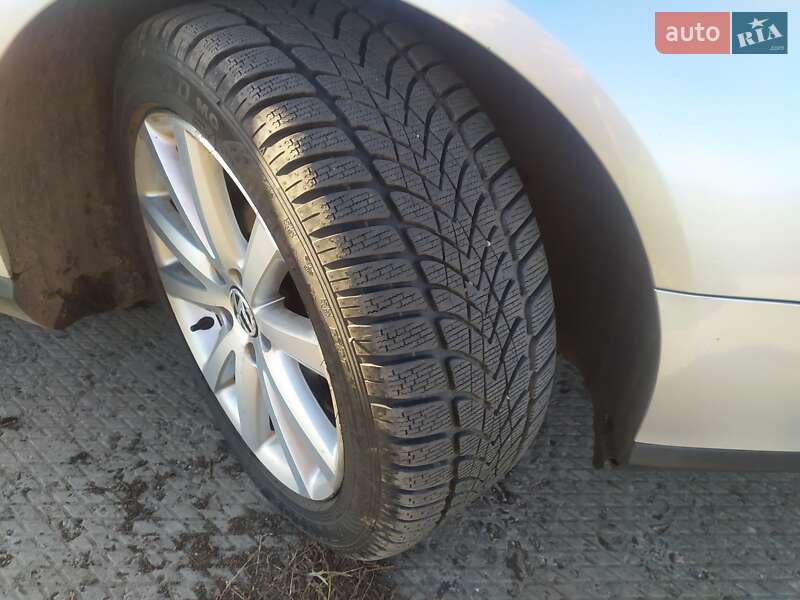 Универсал Volkswagen Passat 2010 в Лозовой фото 5 Универсал Volkswagen Passat 2010 в Лозовой