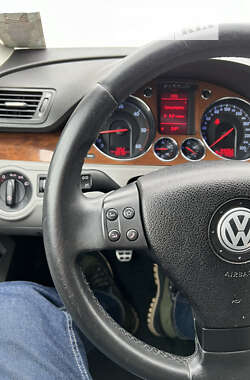 Седан Volkswagen Passat 2008 в Львове