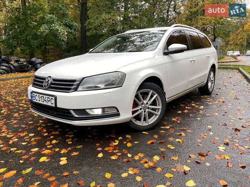 Универсал Volkswagen Passat 2011 в Львове