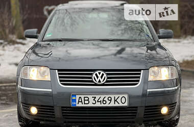Седан Volkswagen Passat 2003 в Виннице