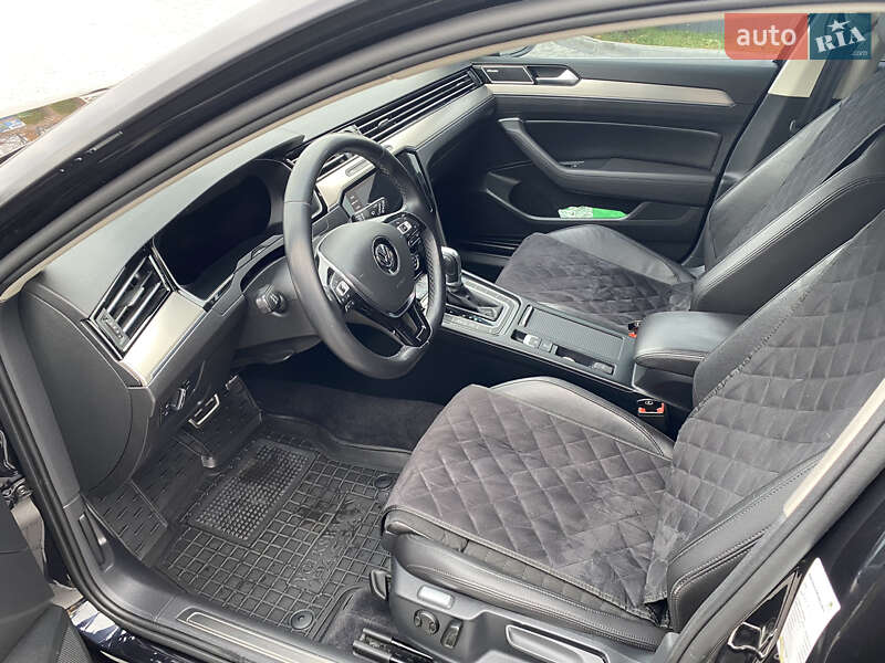 Універсал Volkswagen Passat 2017 в Кропивницькому