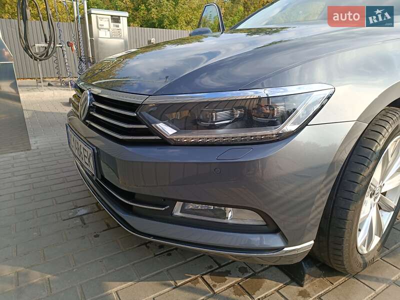 Універсал Volkswagen Passat 2017 в Харкові